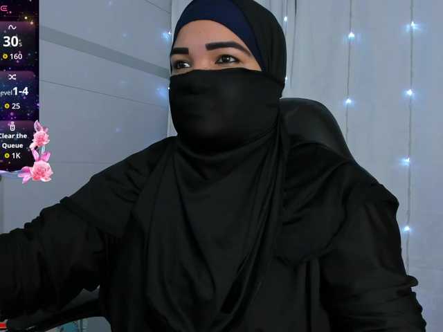 FalakYasin live cam preview