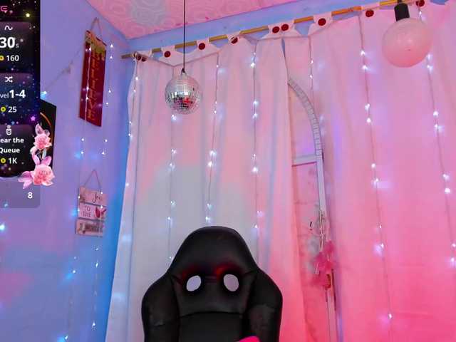 FalakYasin live cam preview