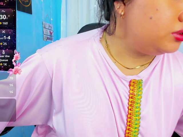 FalakYasin live cam on BongaCams