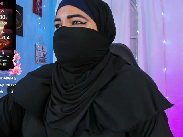 FalakYasin live cam on BongaCams