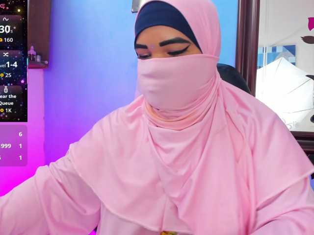 FalakYasin, en directo ahora en BongaCams