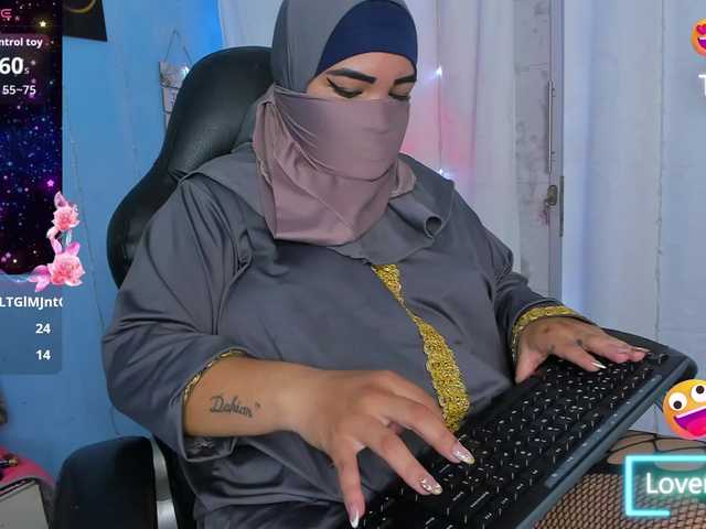 FalakYasin live cam on BongaCams