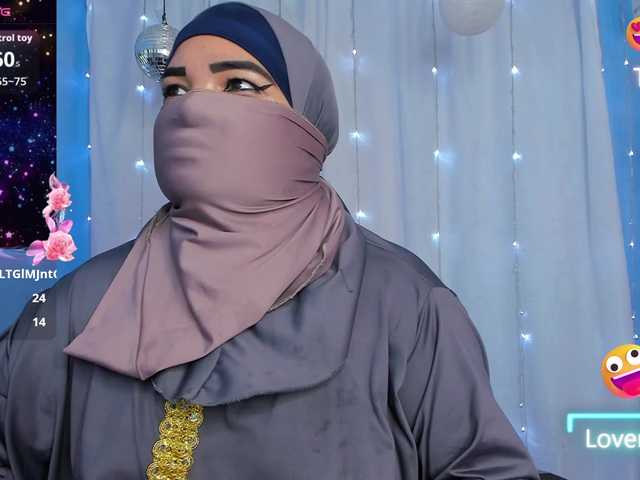 FalakYasin live cam on BongaCams