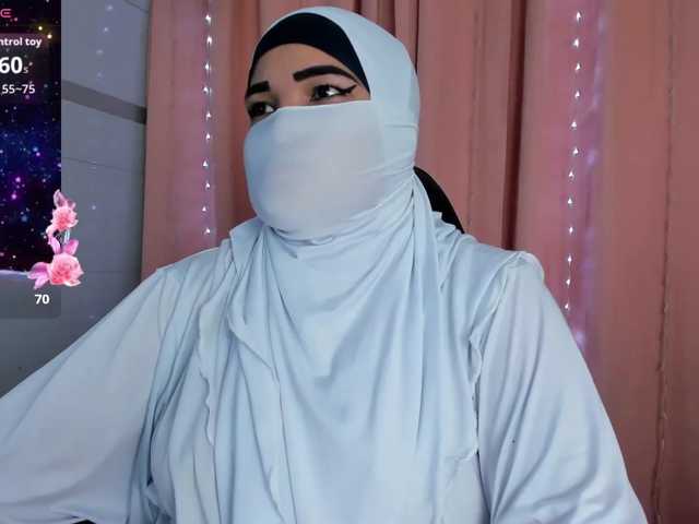 FalakYasin live cam on BongaCams