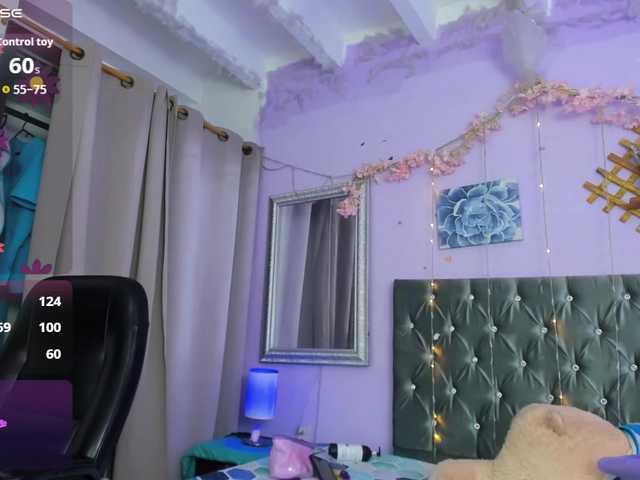 FalakYasin webcam
