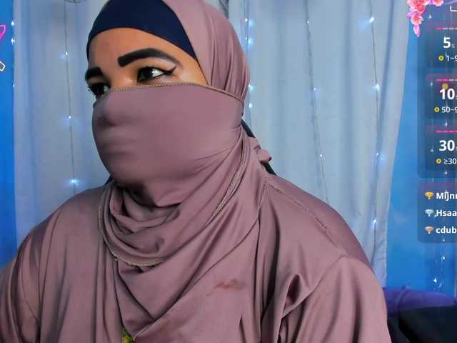 FalakYasin live webcam show
