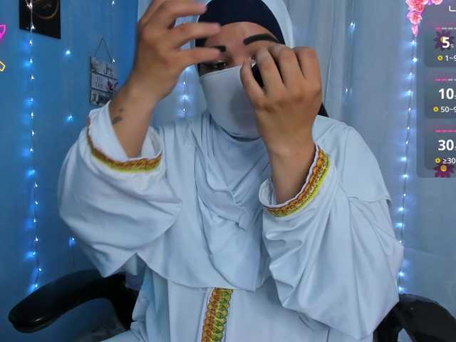 FalakYasin live cam on BongaCams