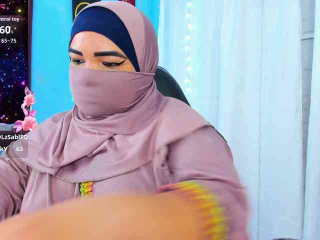 FalakYasin webcam