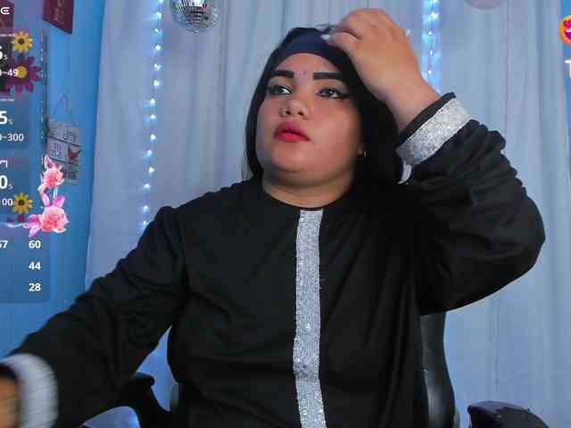 FalakYasin webcam