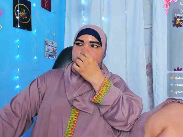 FalakYasin webcam