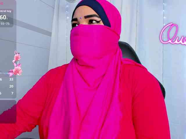 FalakYasin webcam
