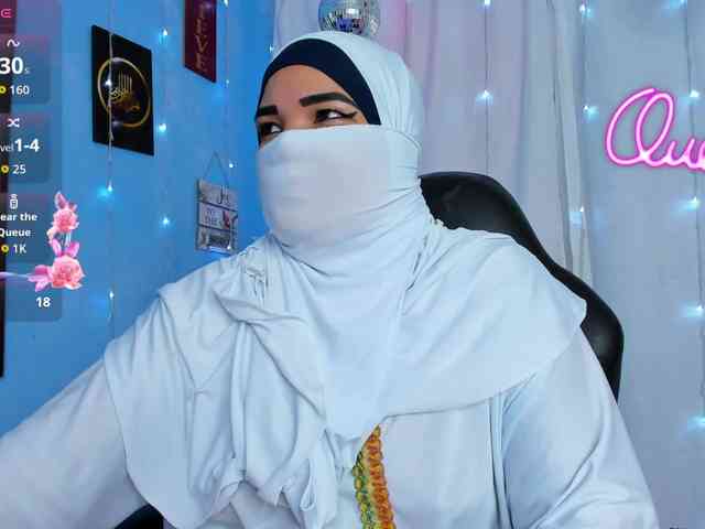 FalakYasin webcam