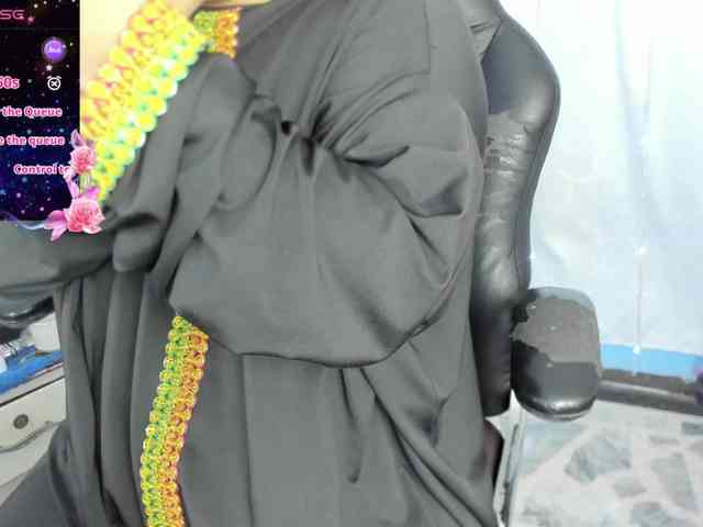 FalakYasin webcam