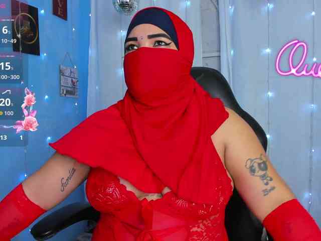 FalakYasin webcam