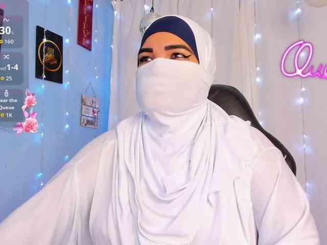 FalakYasin webcam
