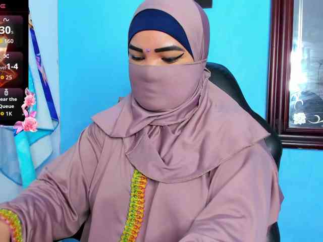 FalakYasin webcam