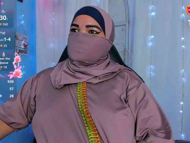 FalakYasin webcam