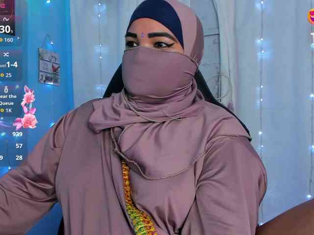 FalakYasin webcam