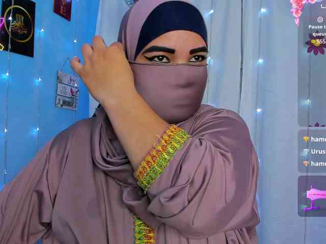 FalakYasin webcam