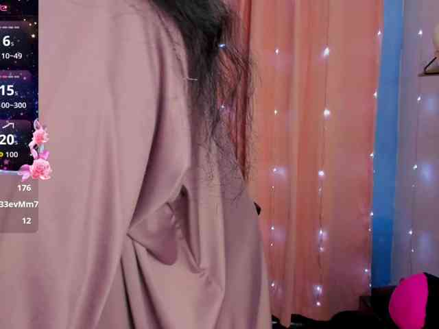 FalakYasin webcam