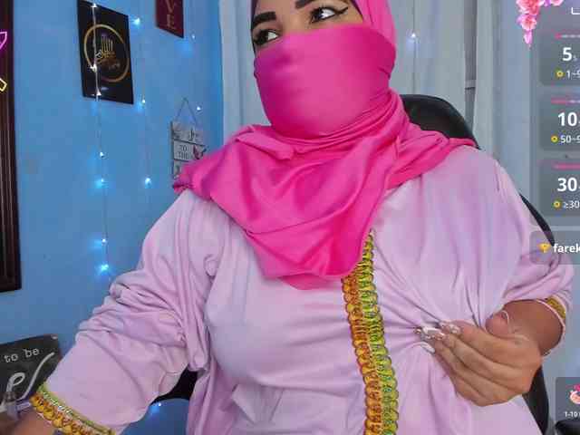 FalakYasin webcam