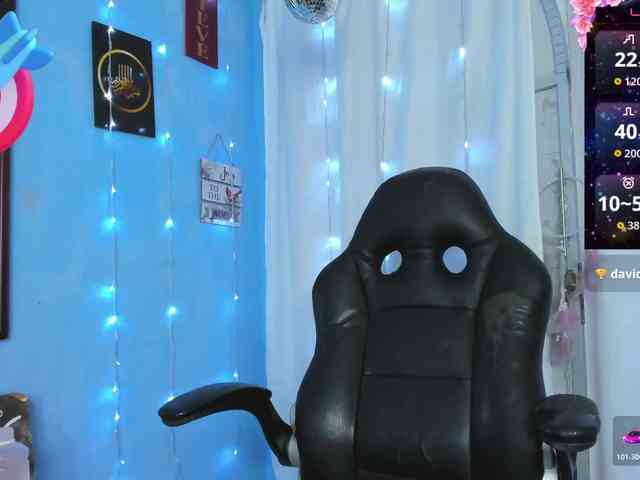 FalakYasin webcam