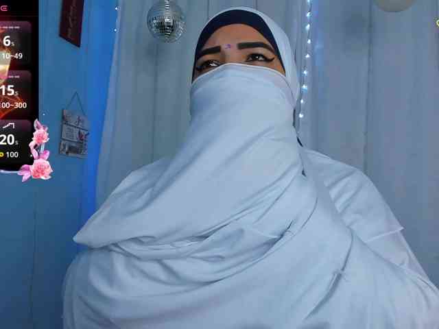 FalakYasin webcam