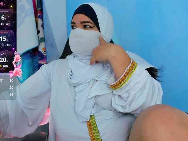 FalakYasin webcam
