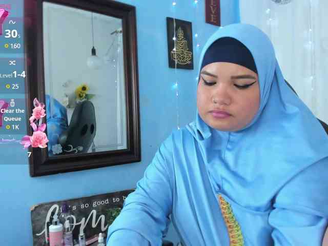 FalakYasin webcam