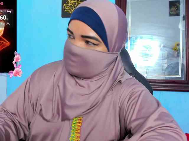 FalakYasin webcam