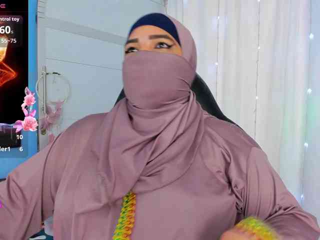 FalakYasin webcam