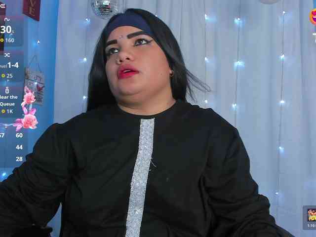 FalakYasin webcam