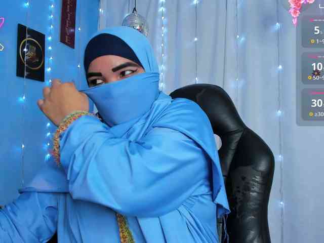 FalakYasin webcam