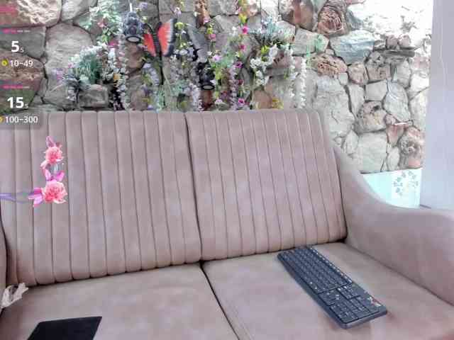 FalakYasin webcam