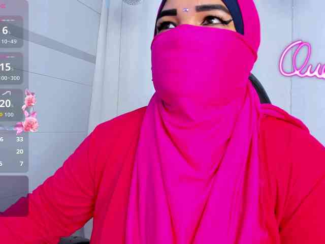 FalakYasin webcam