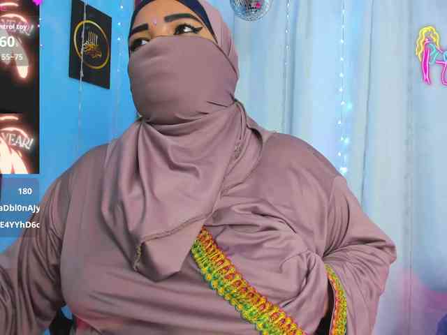 FalakYasin webcam