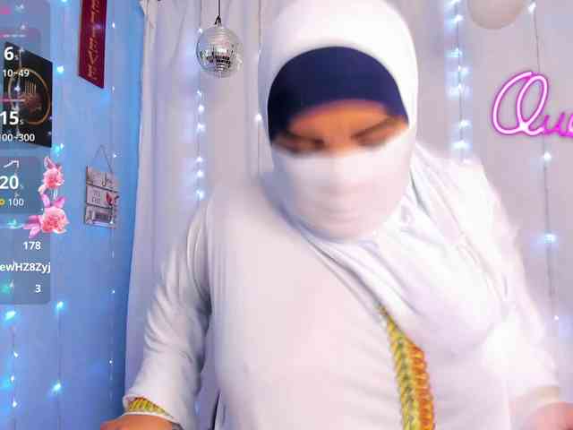 FalakYasin webcam