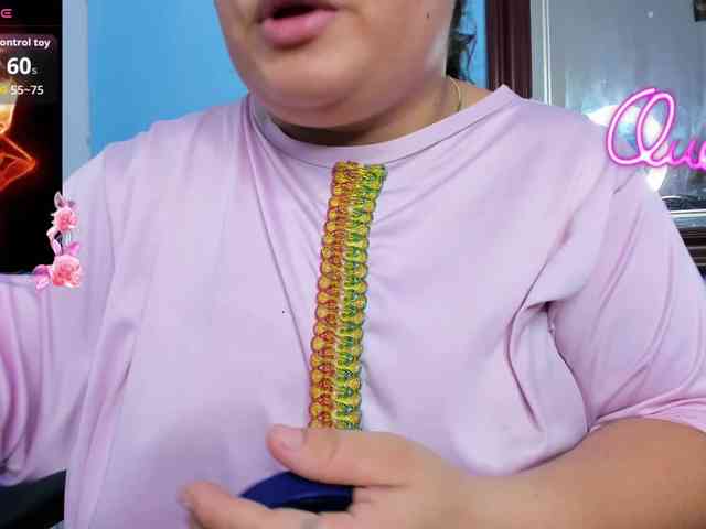FalakYasin webcam