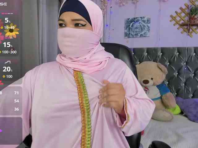 FalakYasin webcam
