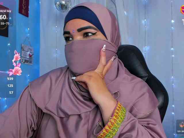 FalakYasin webcam