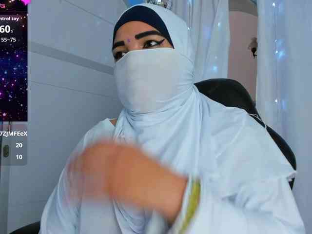 FalakYasin webcam