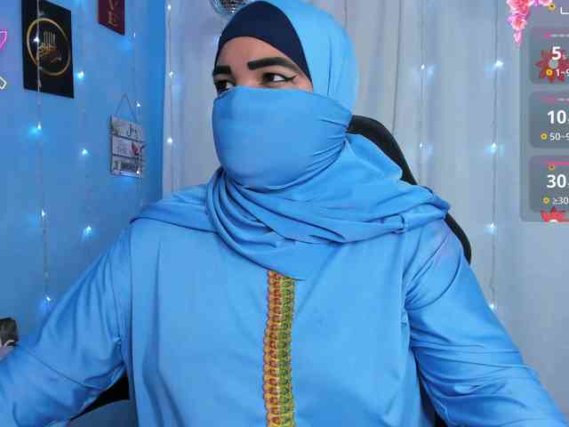 FalakYasin webcam