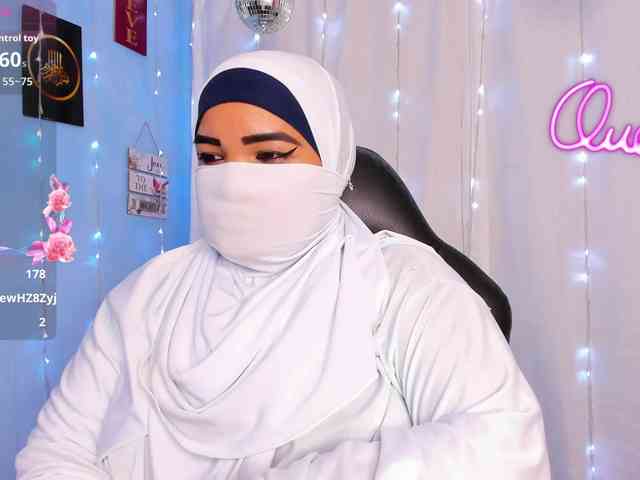 FalakYasin webcam