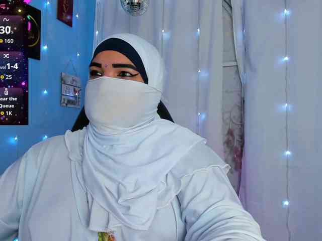 FalakYasin webcam
