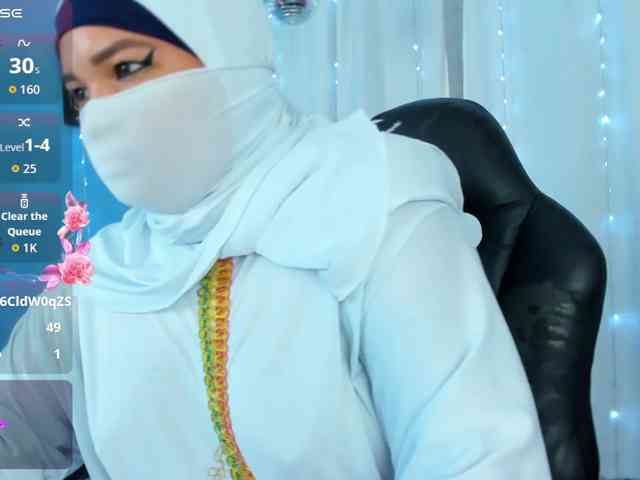 FalakYasin webcam