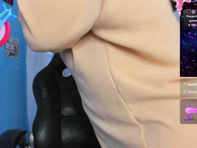 FalakYasin webcam