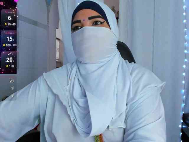 FalakYasin webcam