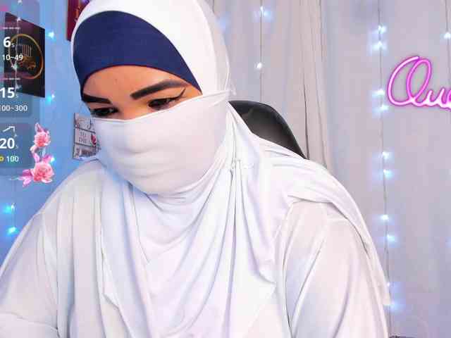 FalakYasin webcam