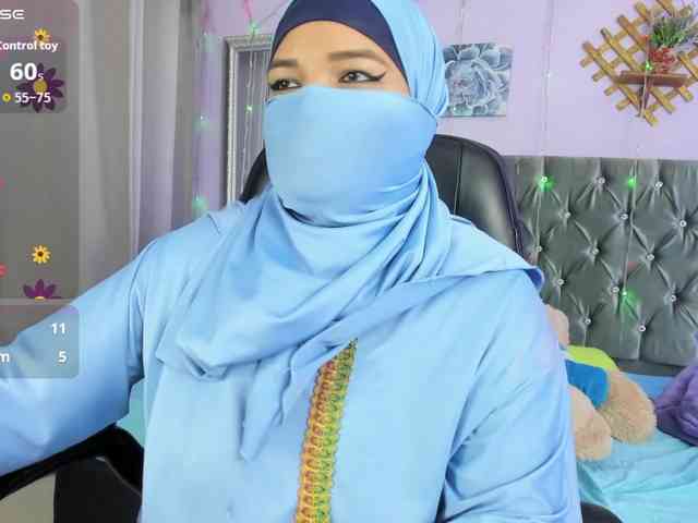 FalakYasin webcam