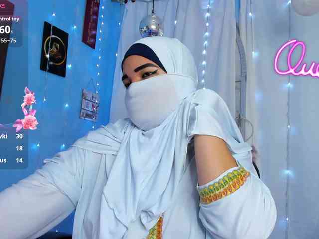 FalakYasin webcam